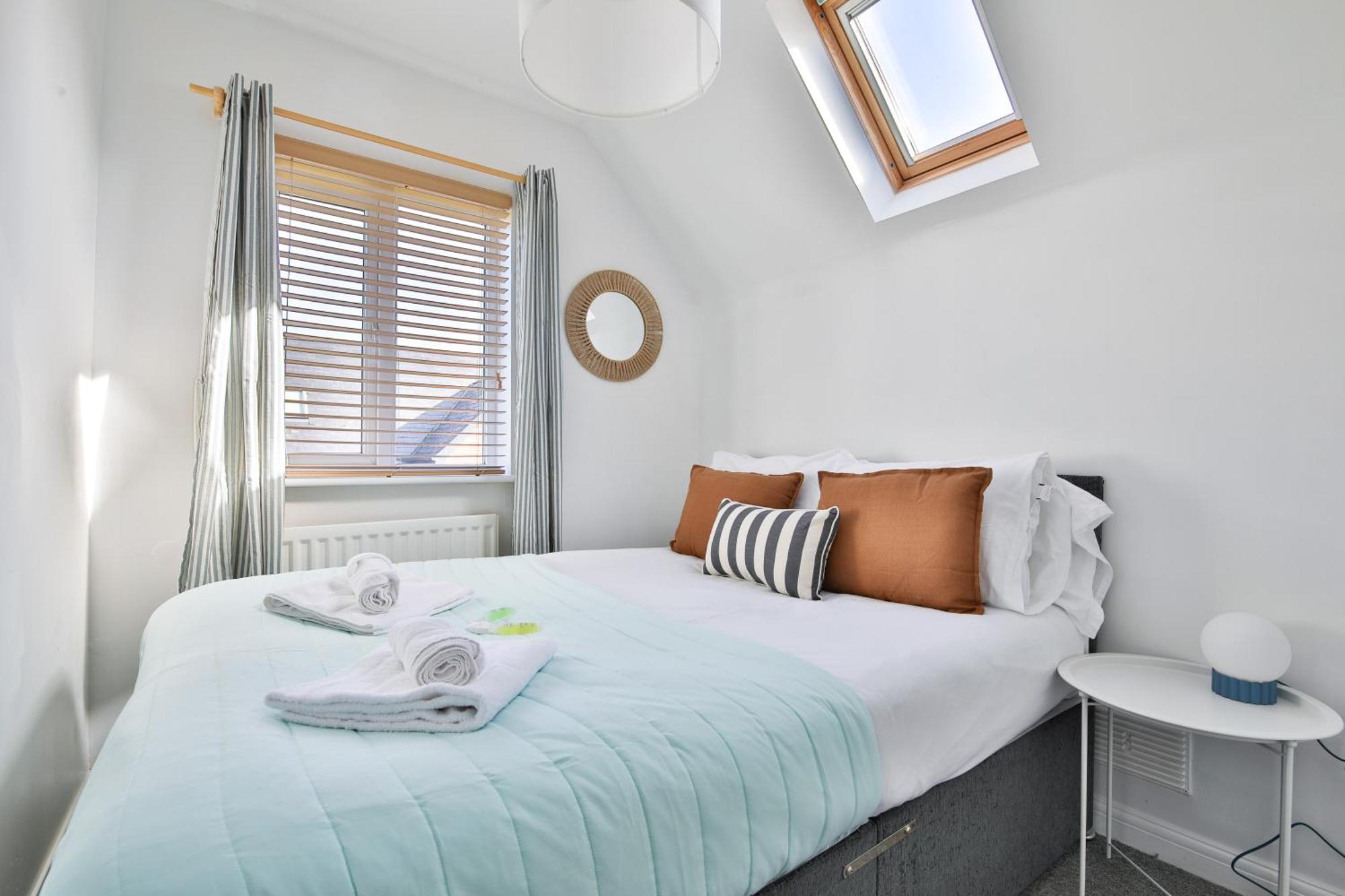 Stayright 2 Bed Beach House With Private Parking- Next To Barry Beach And Jackson Bay Экстерьер фото