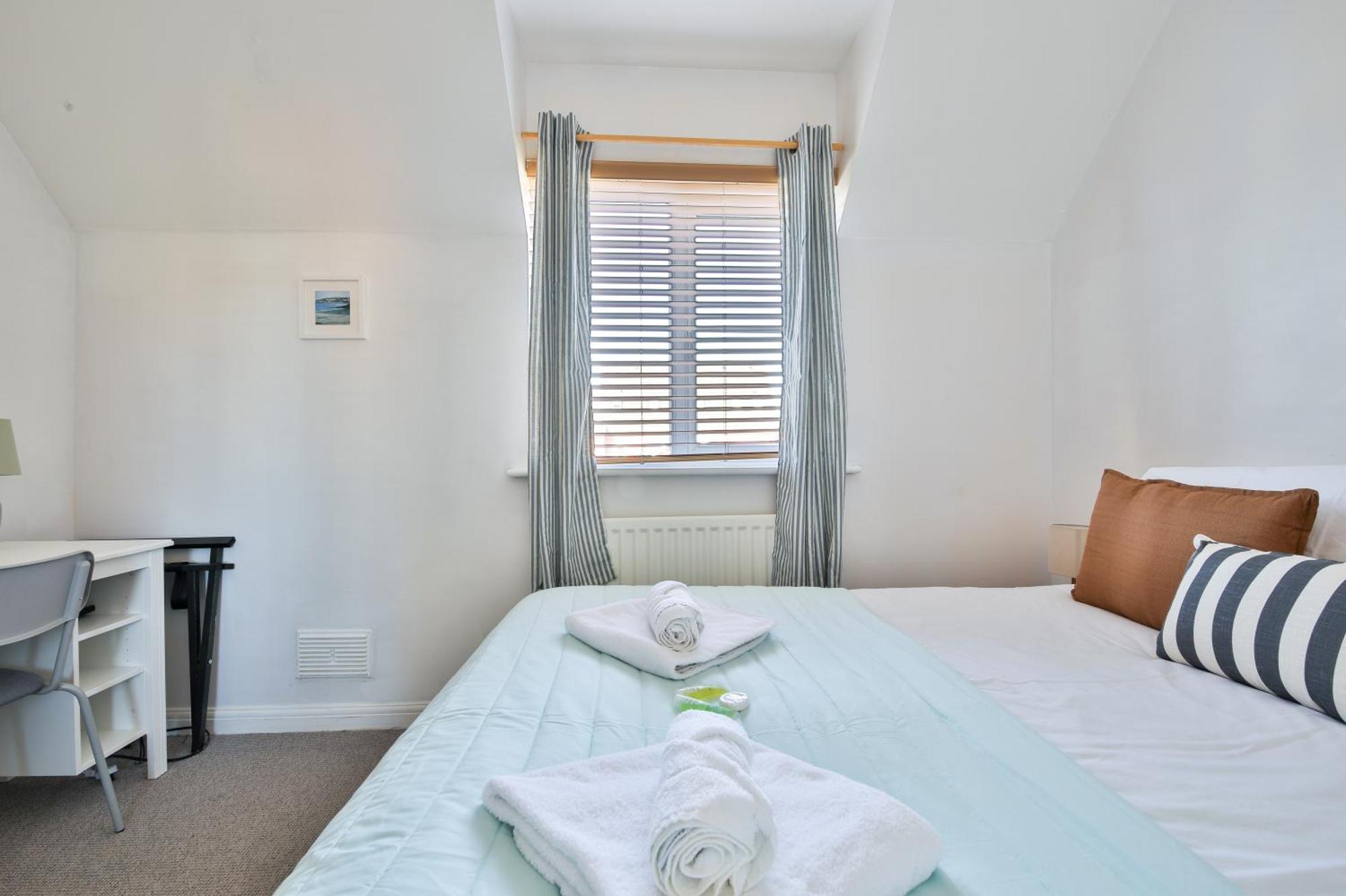 Stayright 2 Bed Beach House With Private Parking- Next To Barry Beach And Jackson Bay Экстерьер фото