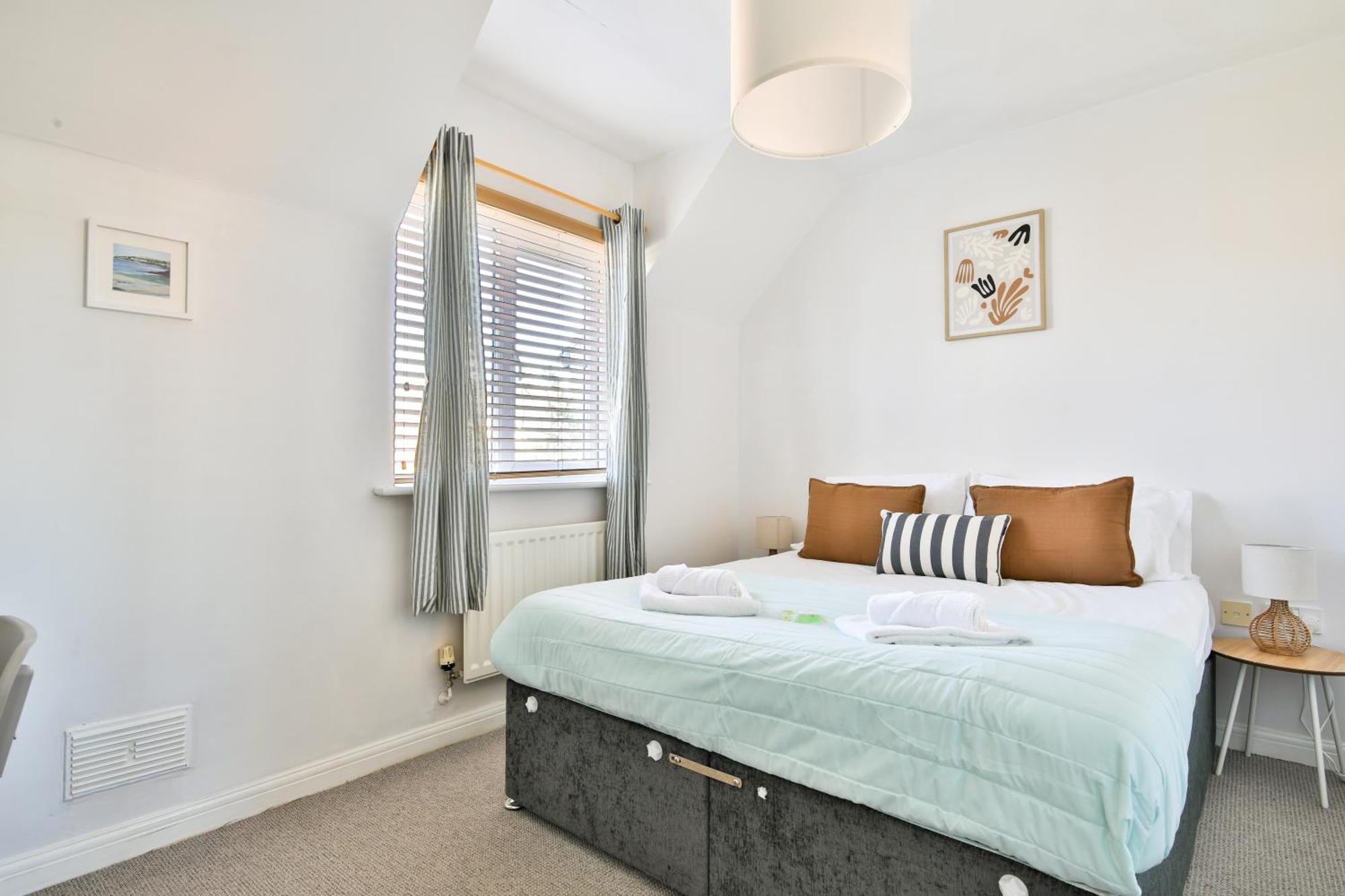 Stayright 2 Bed Beach House With Private Parking- Next To Barry Beach And Jackson Bay Экстерьер фото