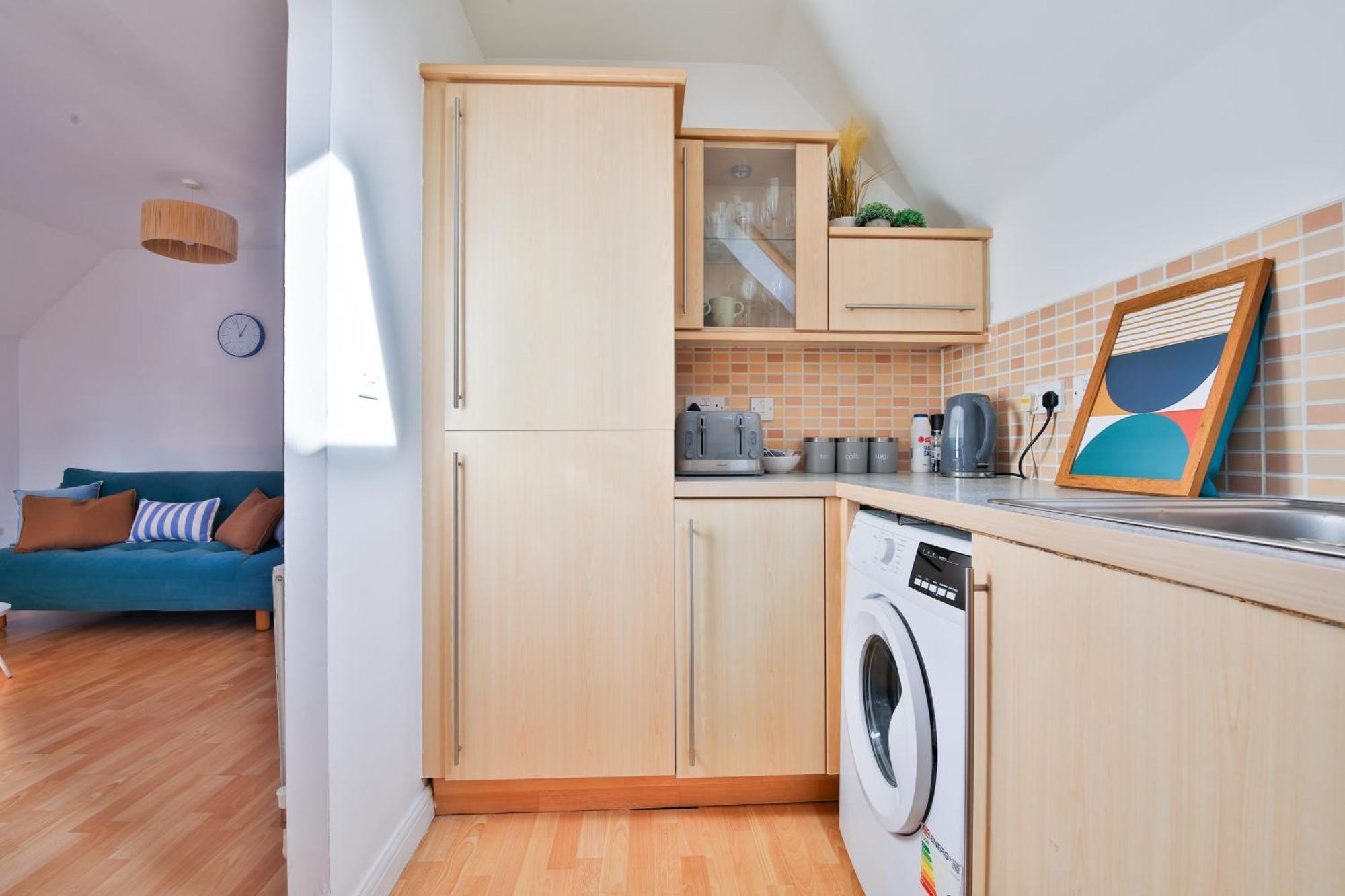 Stayright 2 Bed Beach House With Private Parking- Next To Barry Beach And Jackson Bay Экстерьер фото